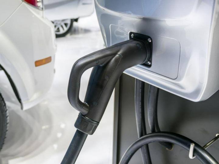 Borne de recharge facile à utiliser